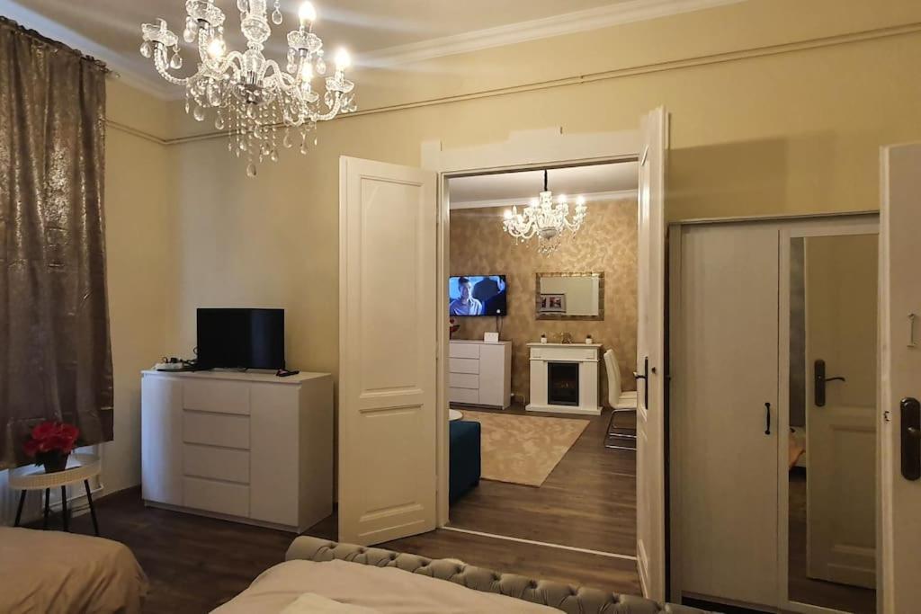 Buda Center Apartment บูดาเปสต์ ภายนอก รูปภาพ