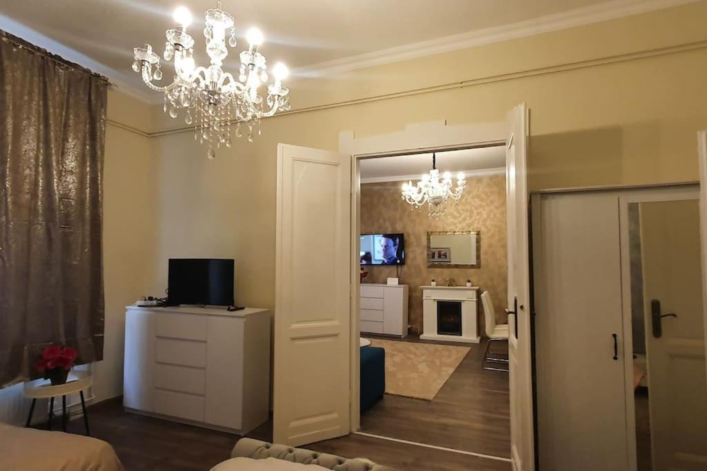 Buda Center Apartment บูดาเปสต์ ภายนอก รูปภาพ